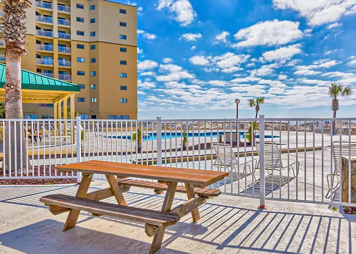 Beachfront With Gulf Views Pools Hot Tubs Tennis Courts Gym Ac & W&d *