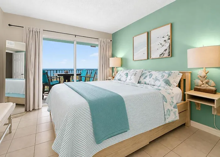 Beachfront With Gulf Views Pools Hot Tubs Tennis Courts Gym Ac & W&d Holiday home *